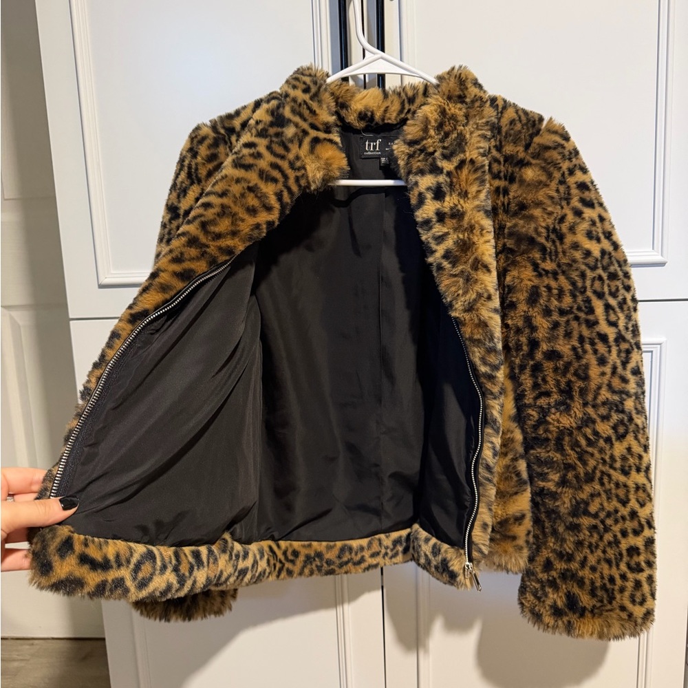 ZARA TRF Collection Leopard Jacket - image 4